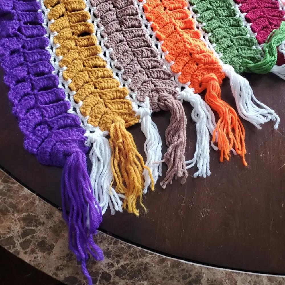 Vintage Colorful yarn fringed crocheted throw blanket EUC